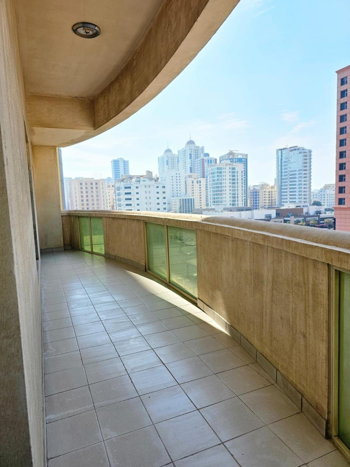 Ferienwohnung Al Sahab Tower Manama Exterior foto