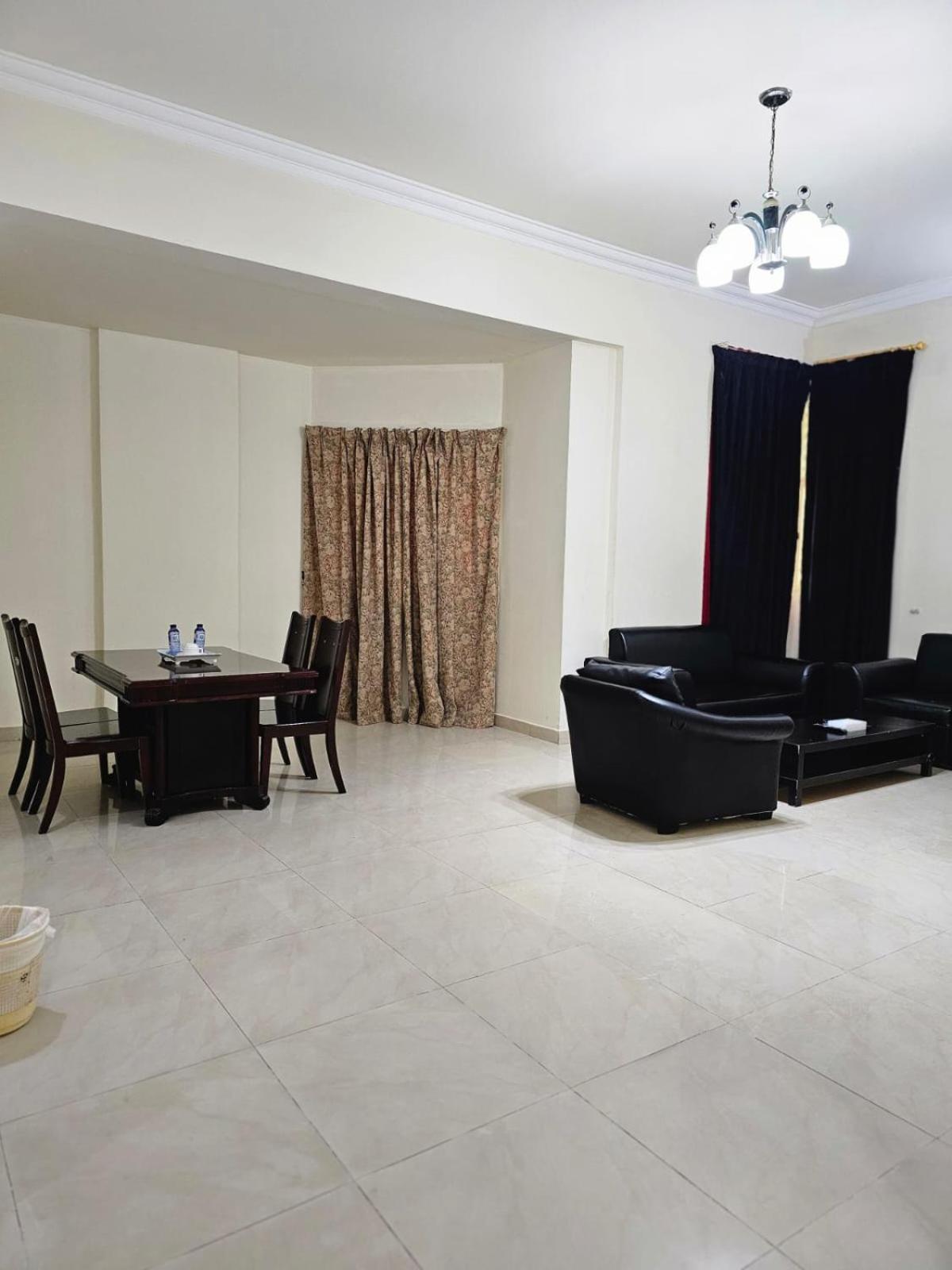 Ferienwohnung Al Sahab Tower Manama Exterior foto